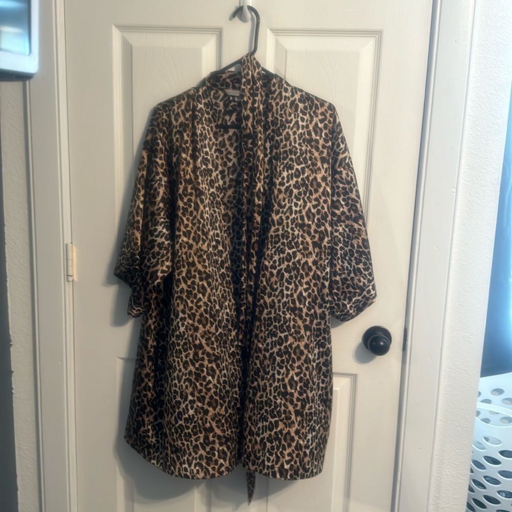Victoria’s Secret silky cheetah print robe
